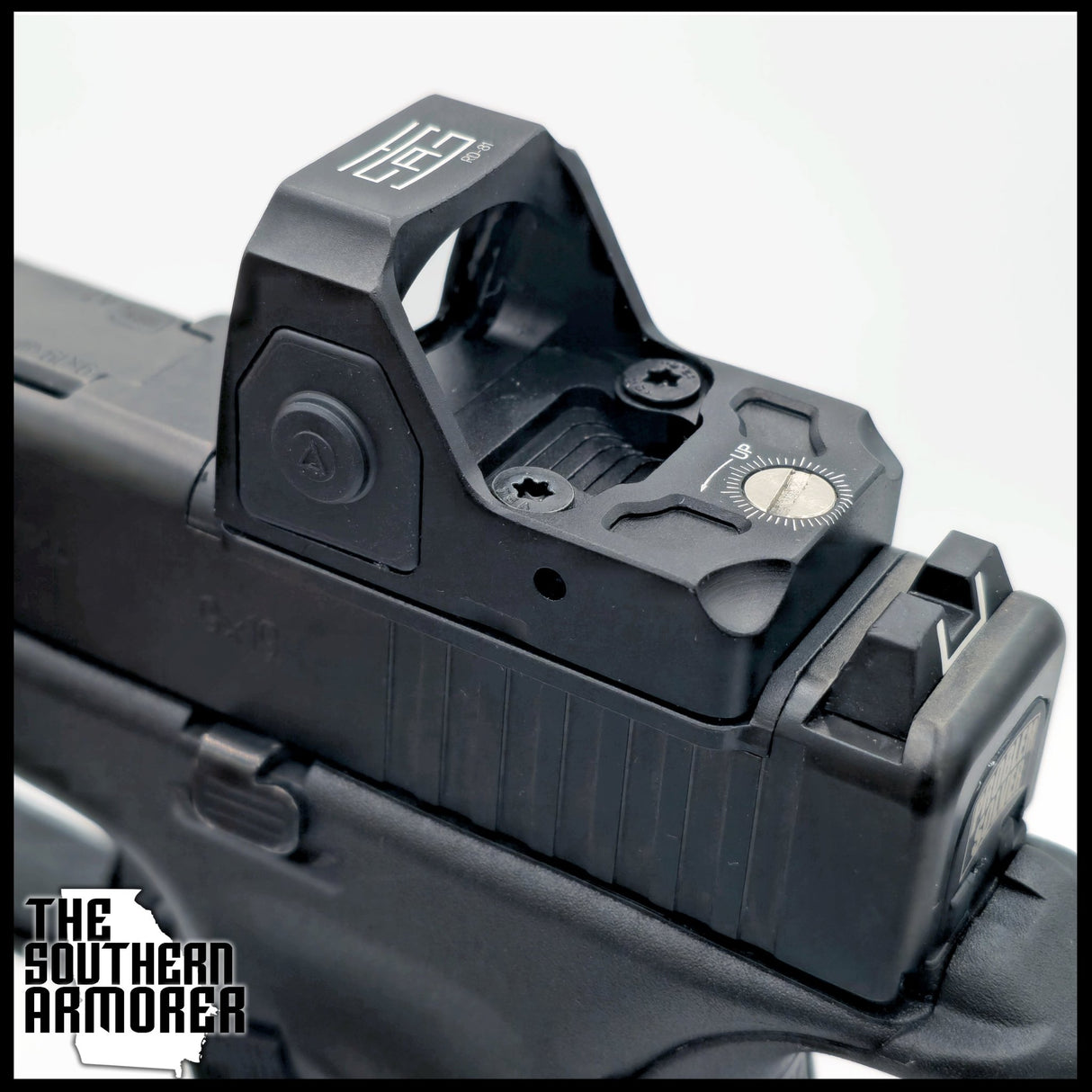 TSA® RD - 81 2 MOA Green Dot Sight – RMR Footprint Micro Pistol Optic w/ Shake Awake + Picatinny & GLOCK® Mount - The Southern Armorer LLC