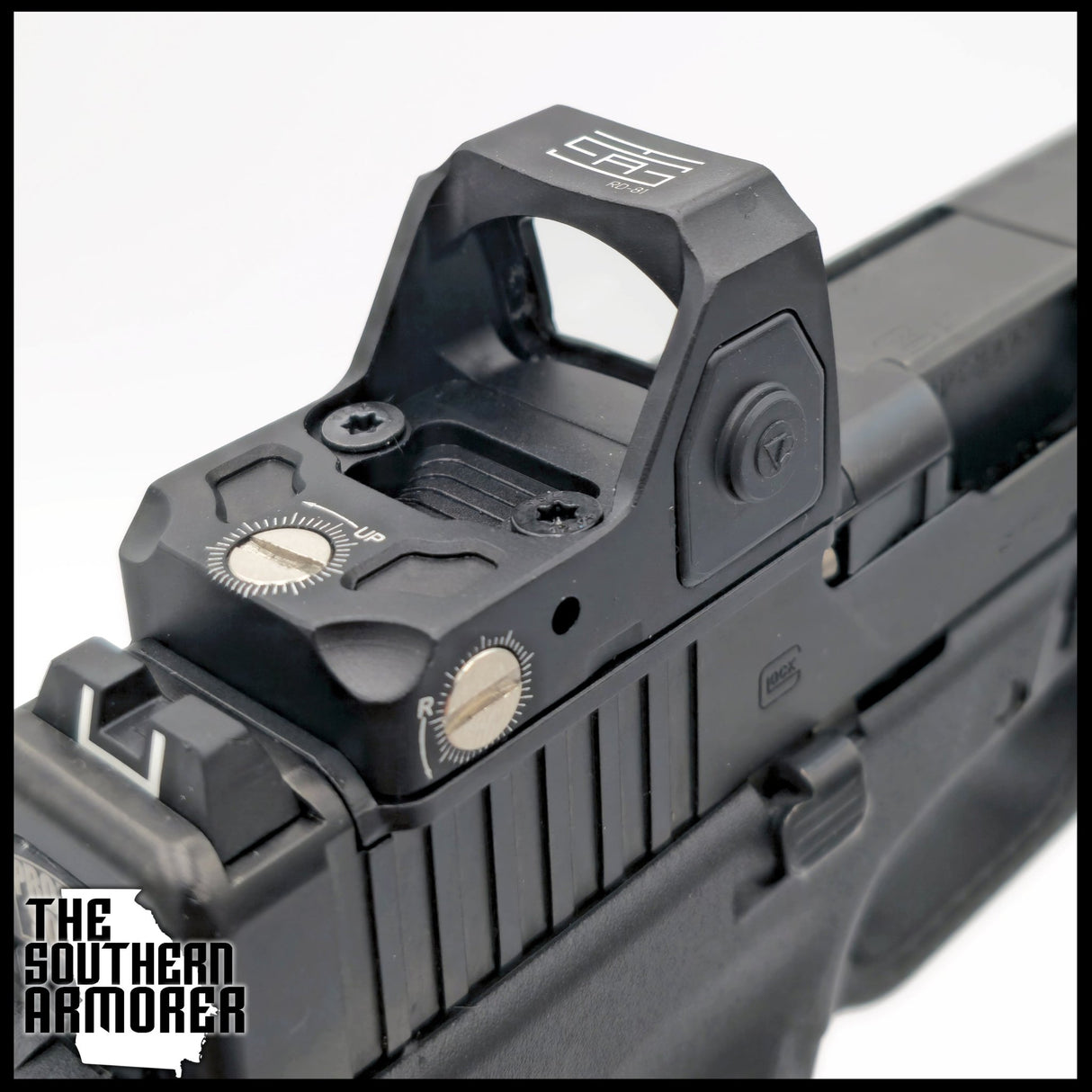 TSA® RD - 81 2 MOA Green Dot Sight – RMR Footprint Micro Pistol Optic w/ Shake Awake + Picatinny & GLOCK® Mount - The Southern Armorer LLC
